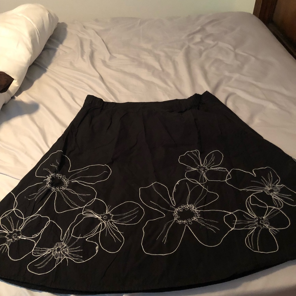 Liz Claiborne woman’s skirt
